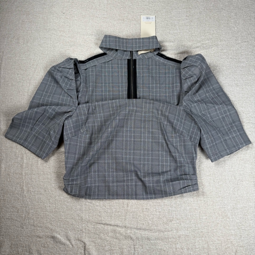 CHOOSY Womens size 12 Gray Plaid Puff Sleeve Top with Choker Detail, zipper back